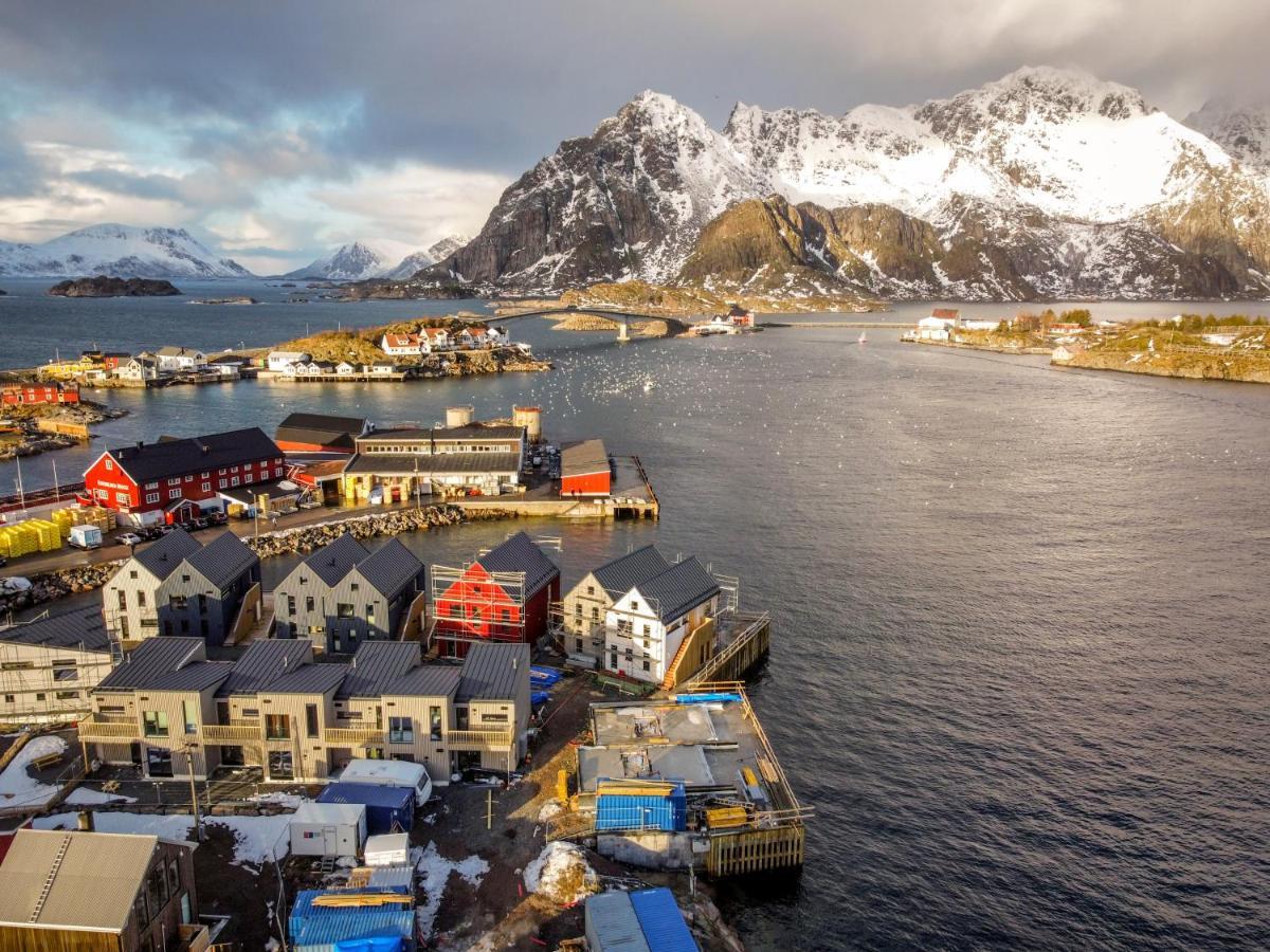 Vaeret - Your Lofoten Basecamp Henningsvær Buitenkant foto